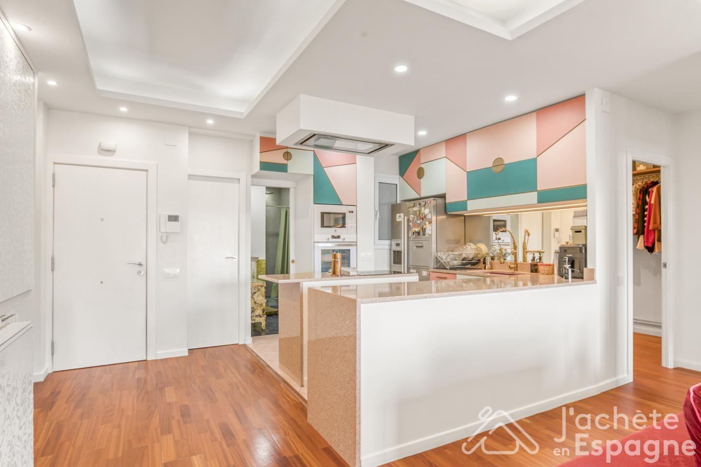 Flat for Sale in Barcelona