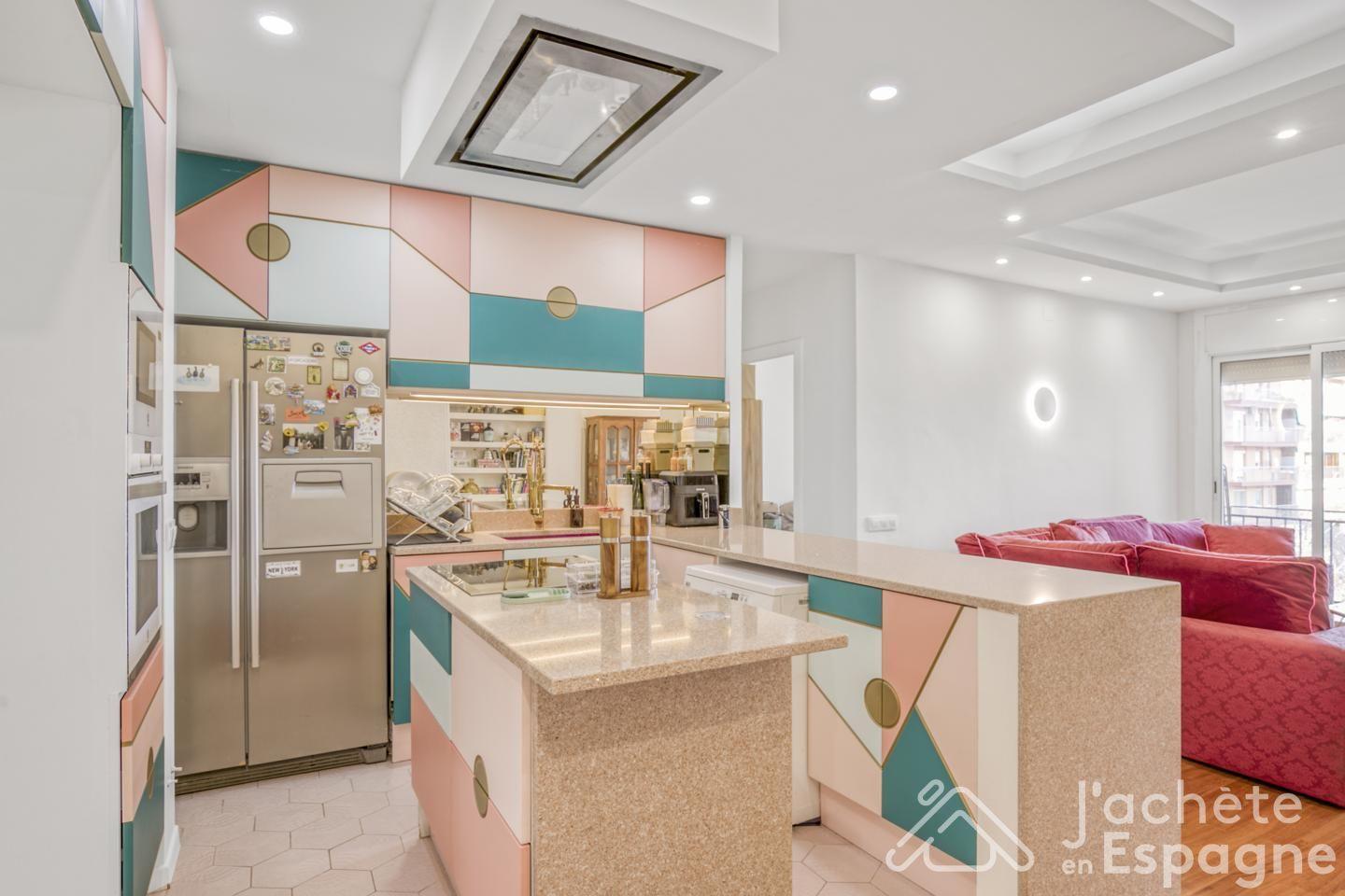 Flat for Sale in Barcelona