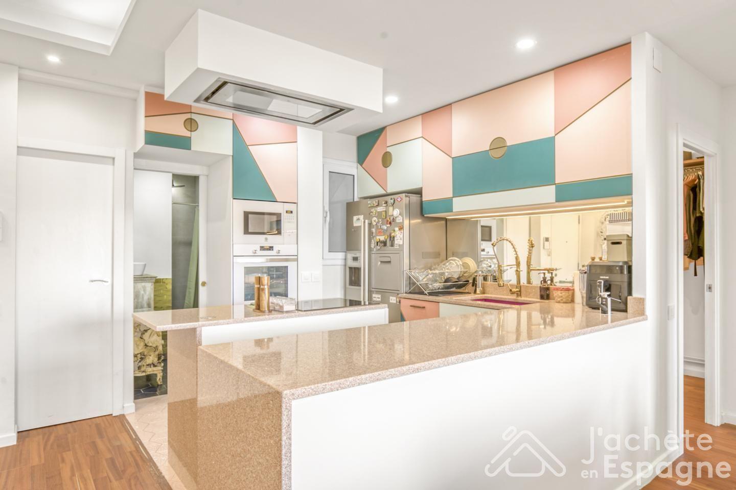 Flat for Sale in Barcelona