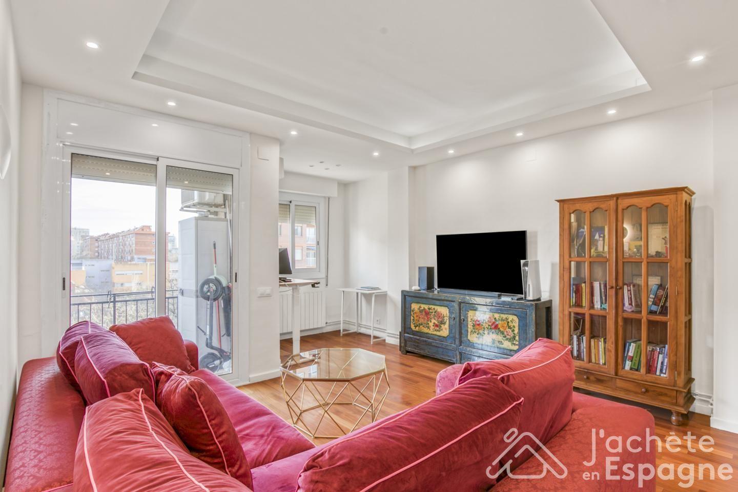 Flat for Sale in Barcelona