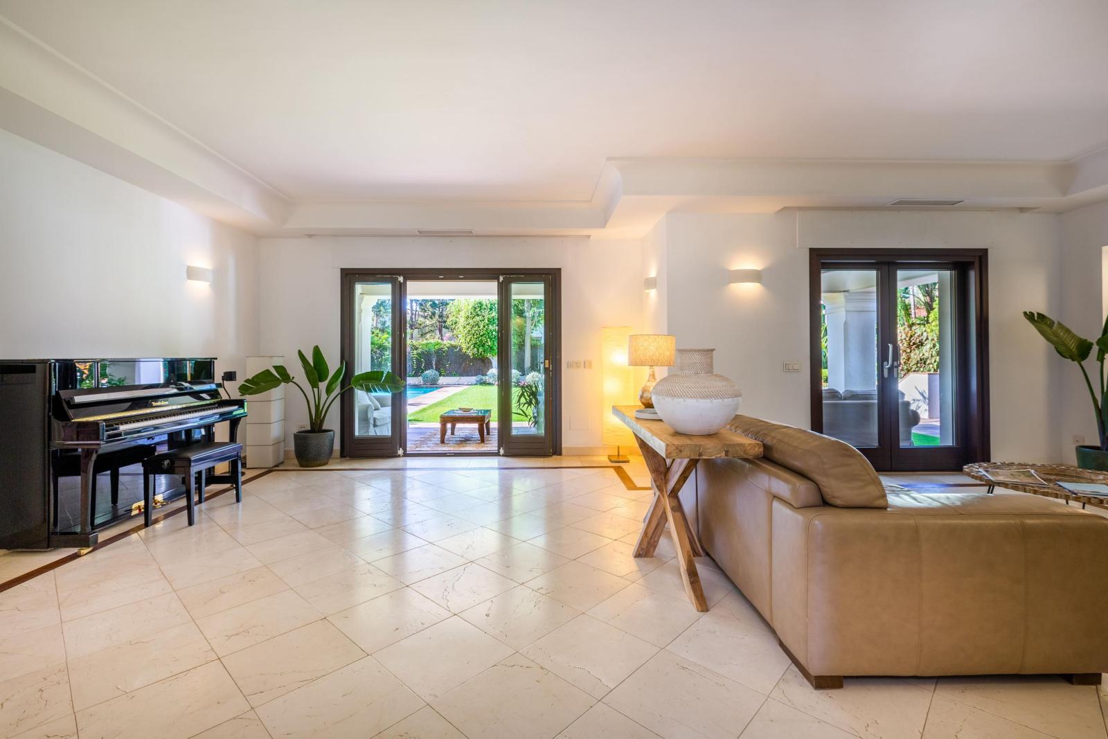 Villa en Alquiler en Estepona