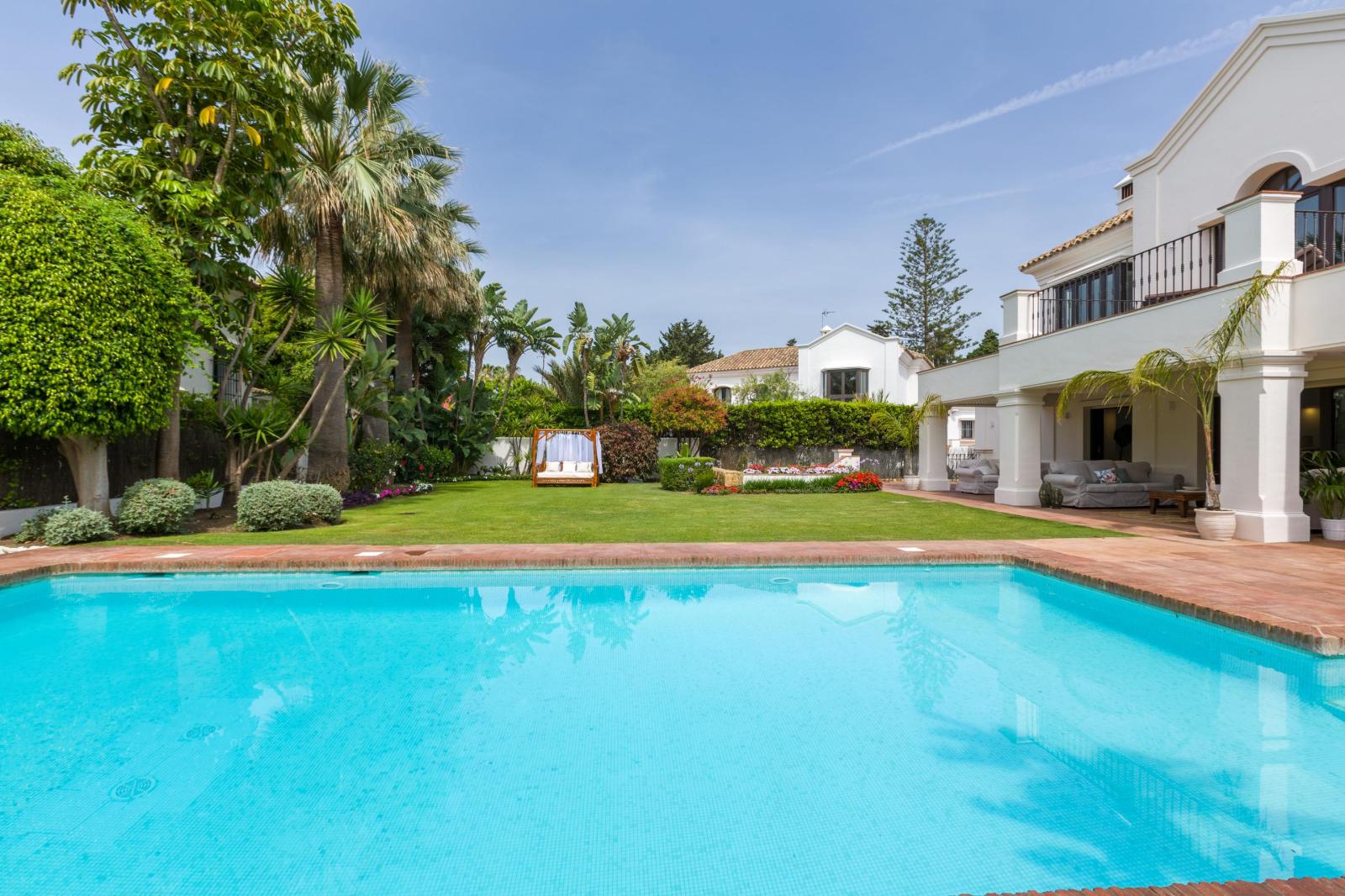 Villa en Alquiler en Estepona