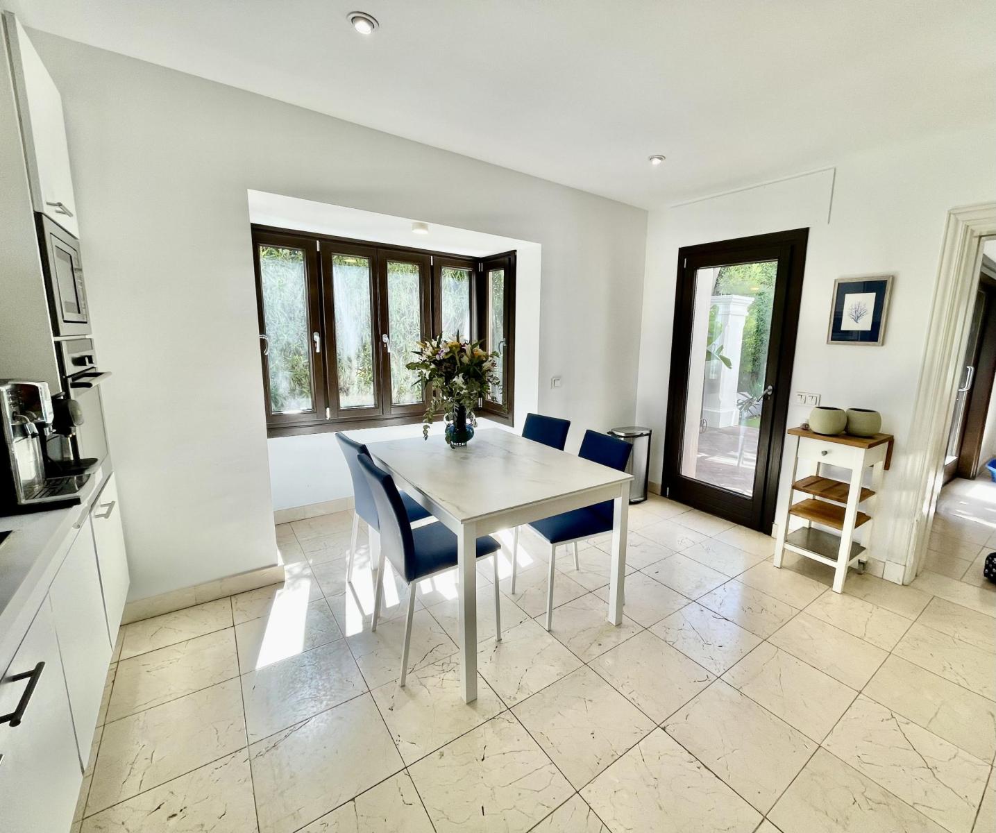Villa en Alquiler en Estepona
