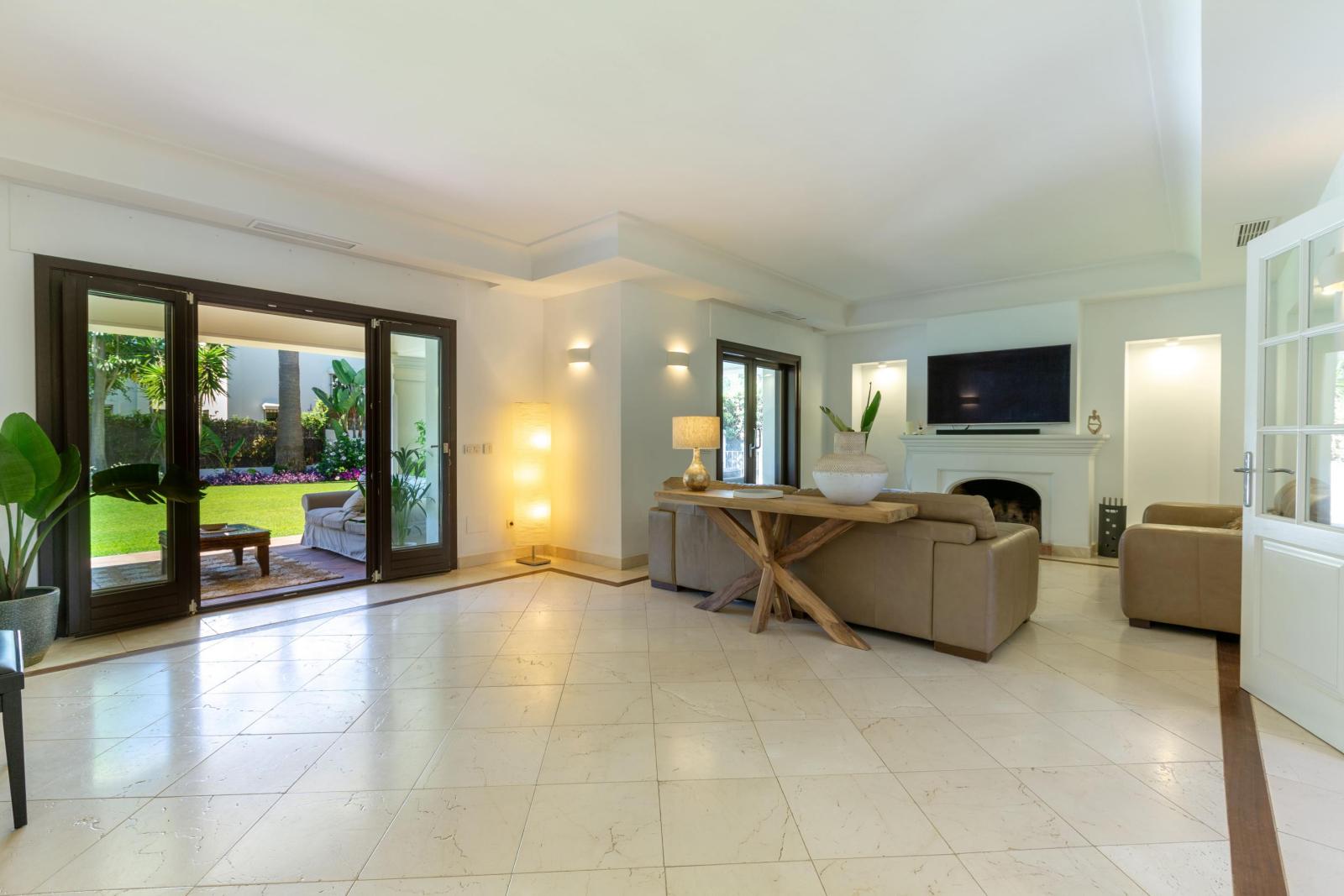 Villa en Alquiler en Estepona