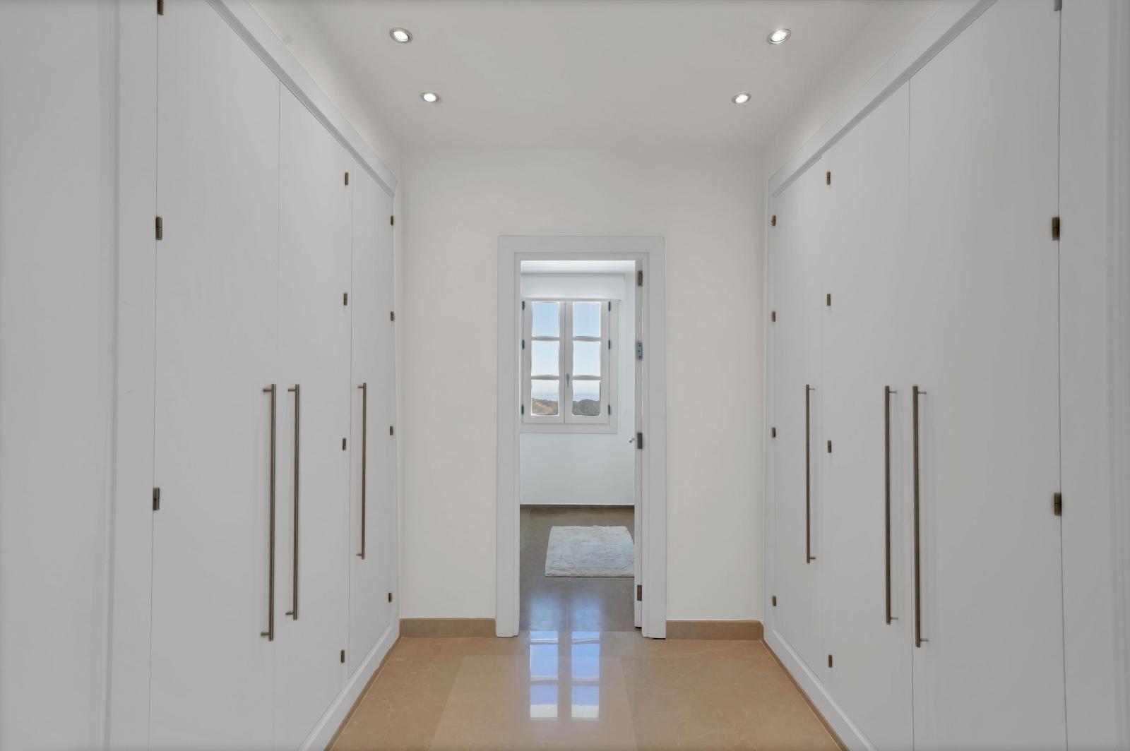 Villa for Rent in Benahavís