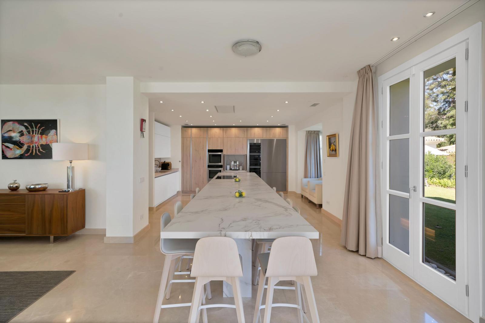 Villa for Rent in Benahavís