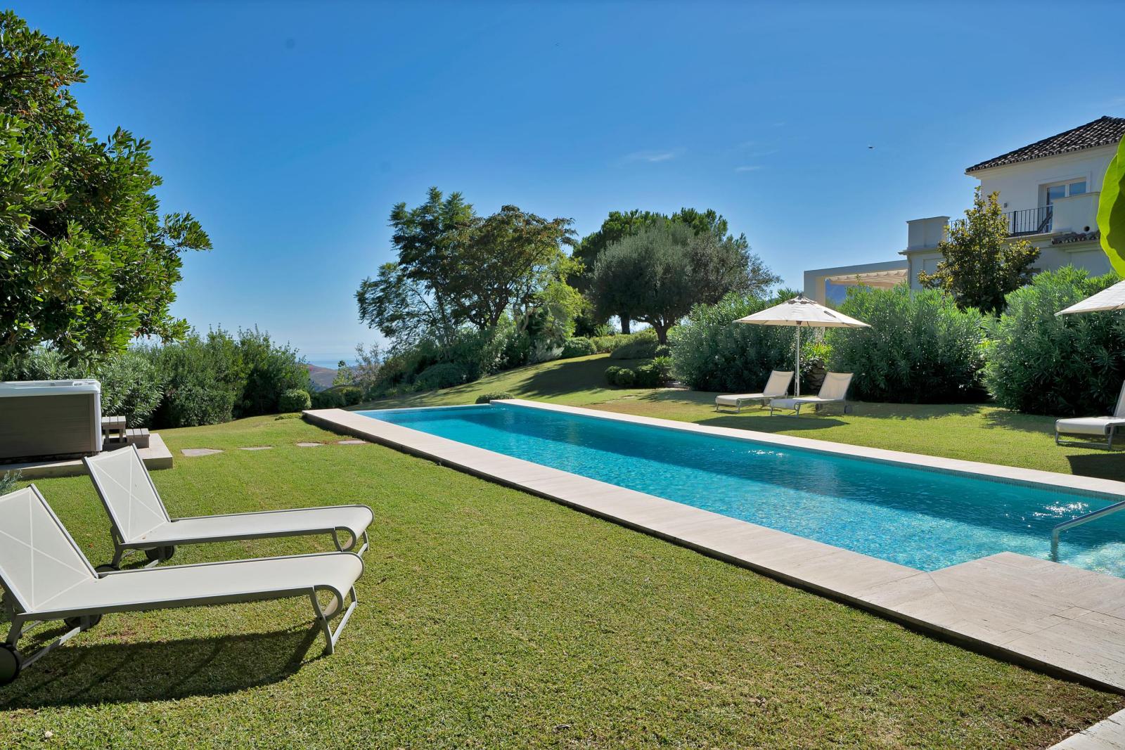 Villa for Rent in Benahavís