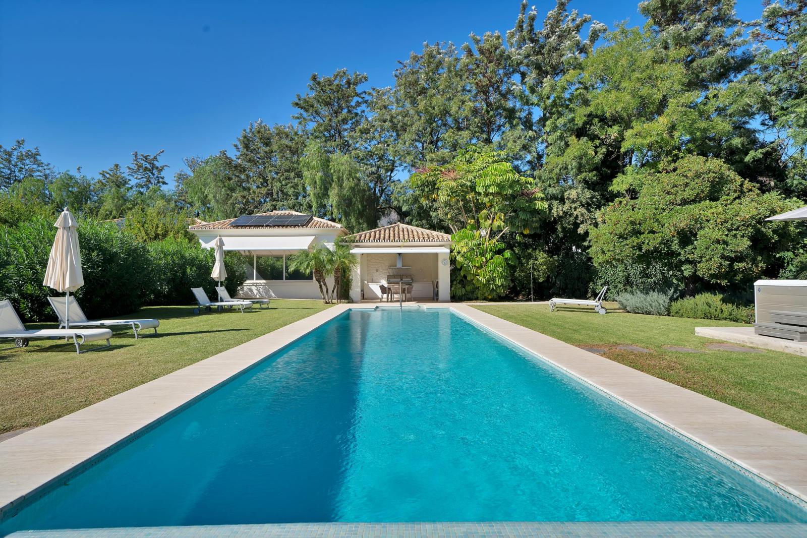 Villa for Rent in Benahavís