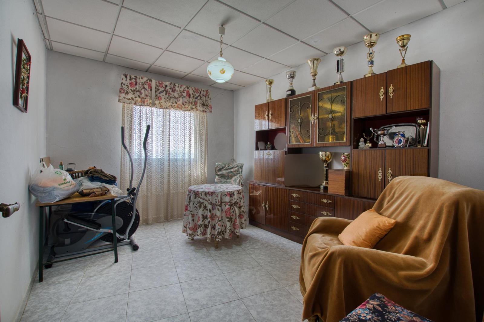 Villa for Sale in Vélez-Málaga