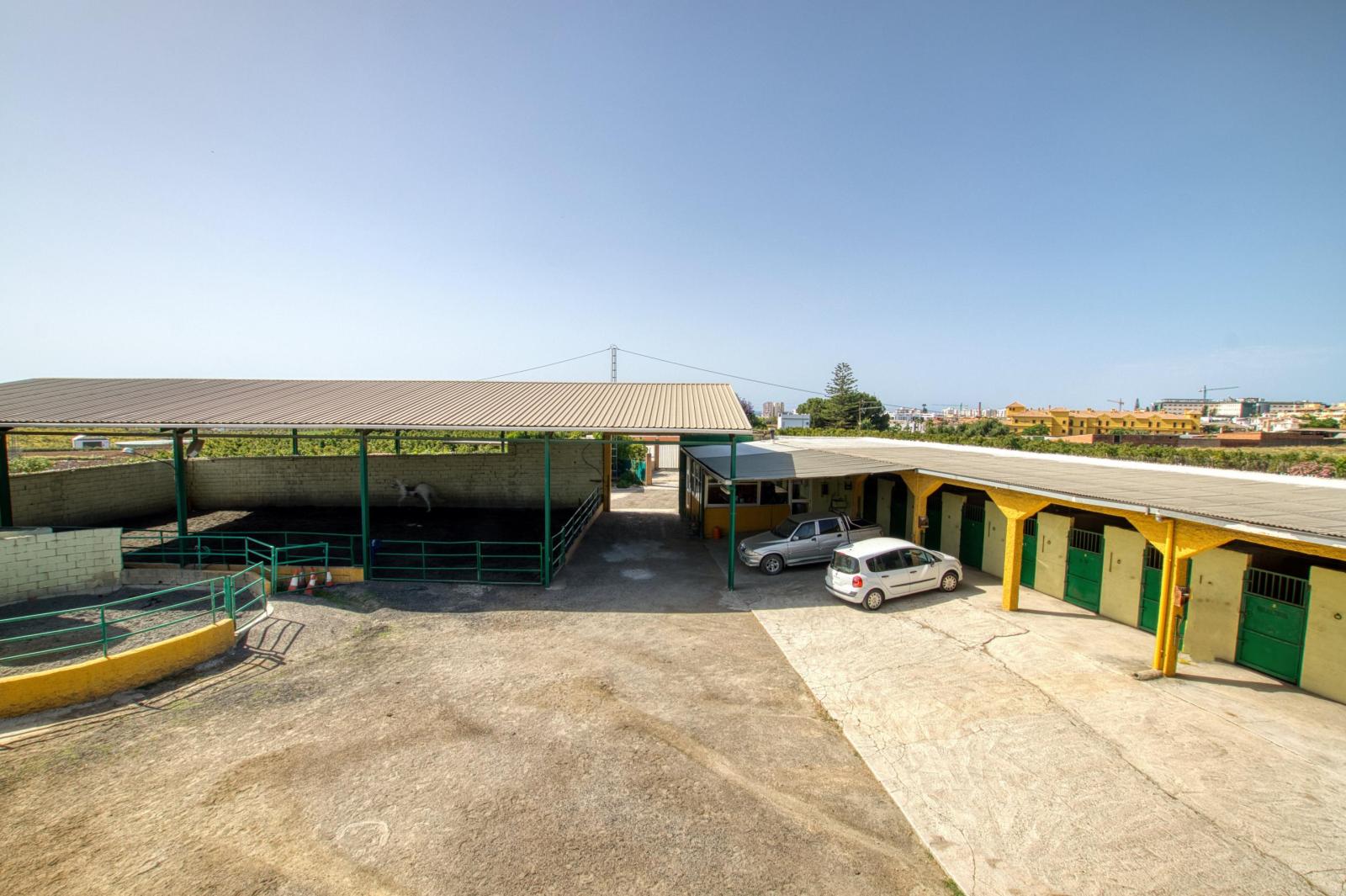 Villa for Sale in Vélez-Málaga