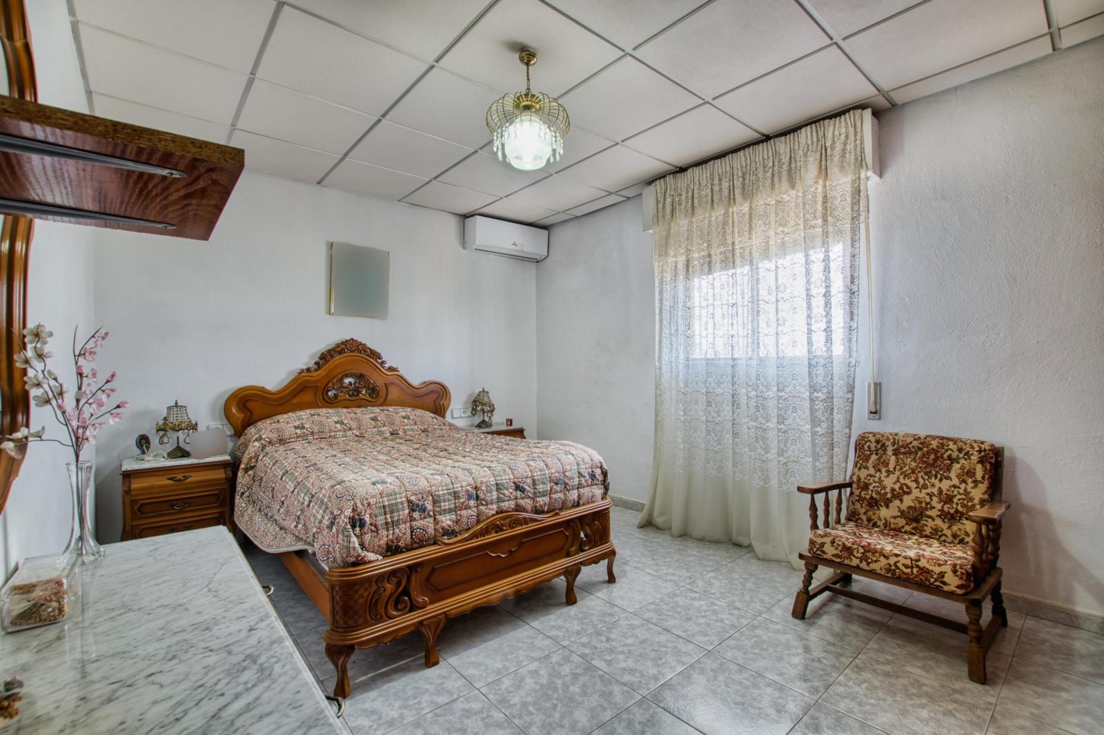 Villa for Sale in Vélez-Málaga