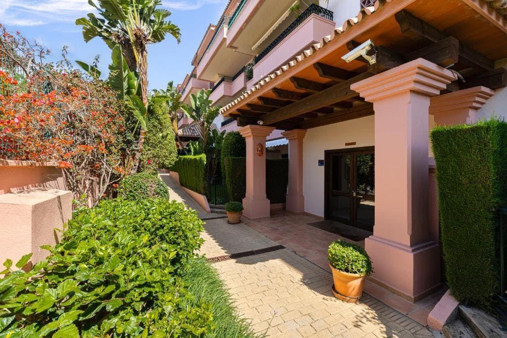 Apartment for Rent in Marbella