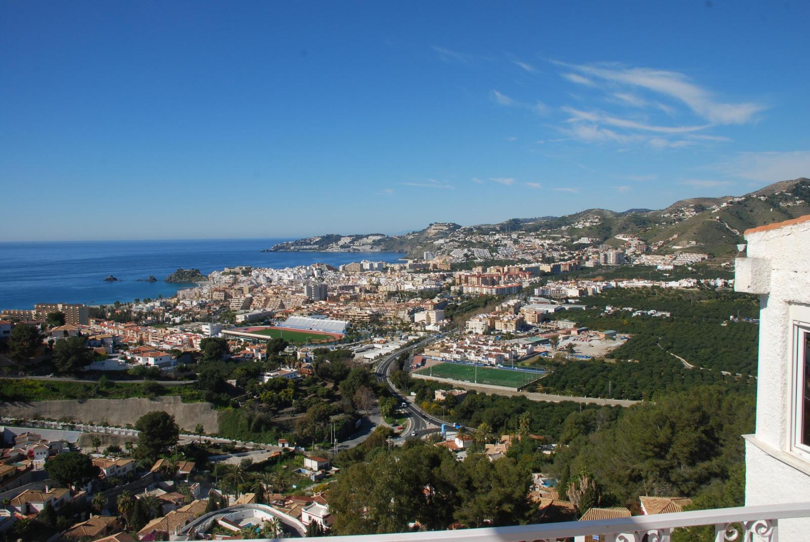 Apartment for Sale in Almuñécar