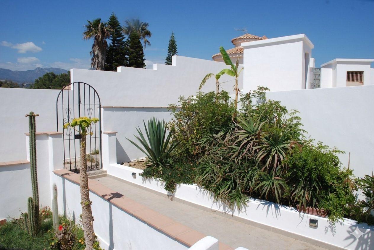 Apartment for Sale in Almuñécar