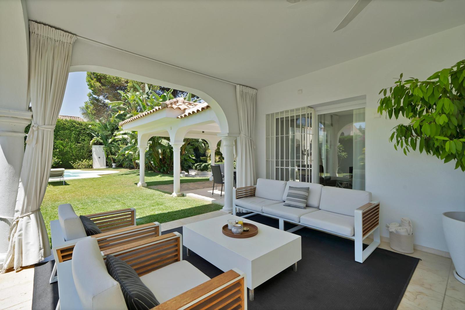 Villa for Rent in Estepona