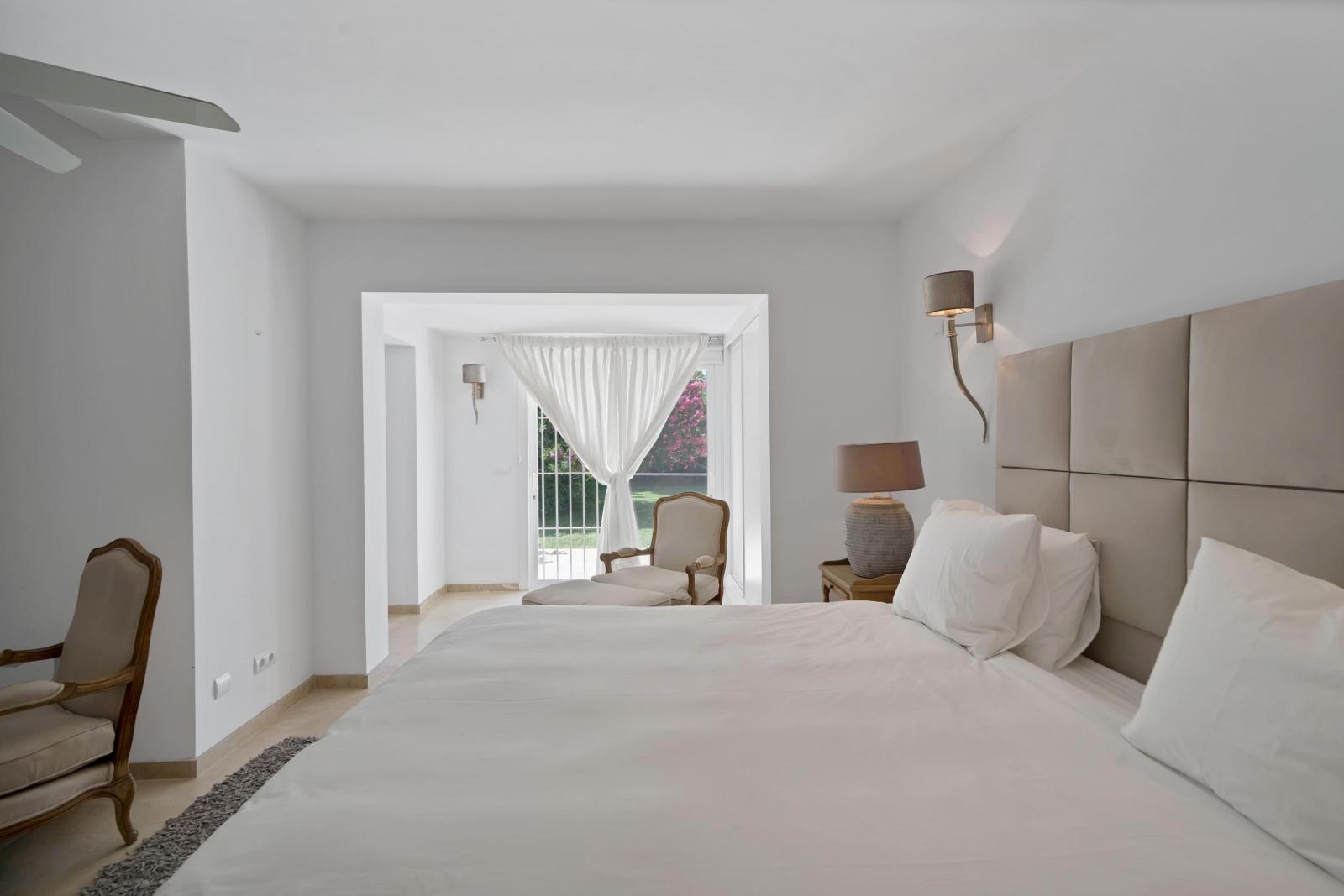 Villa for Rent in Estepona