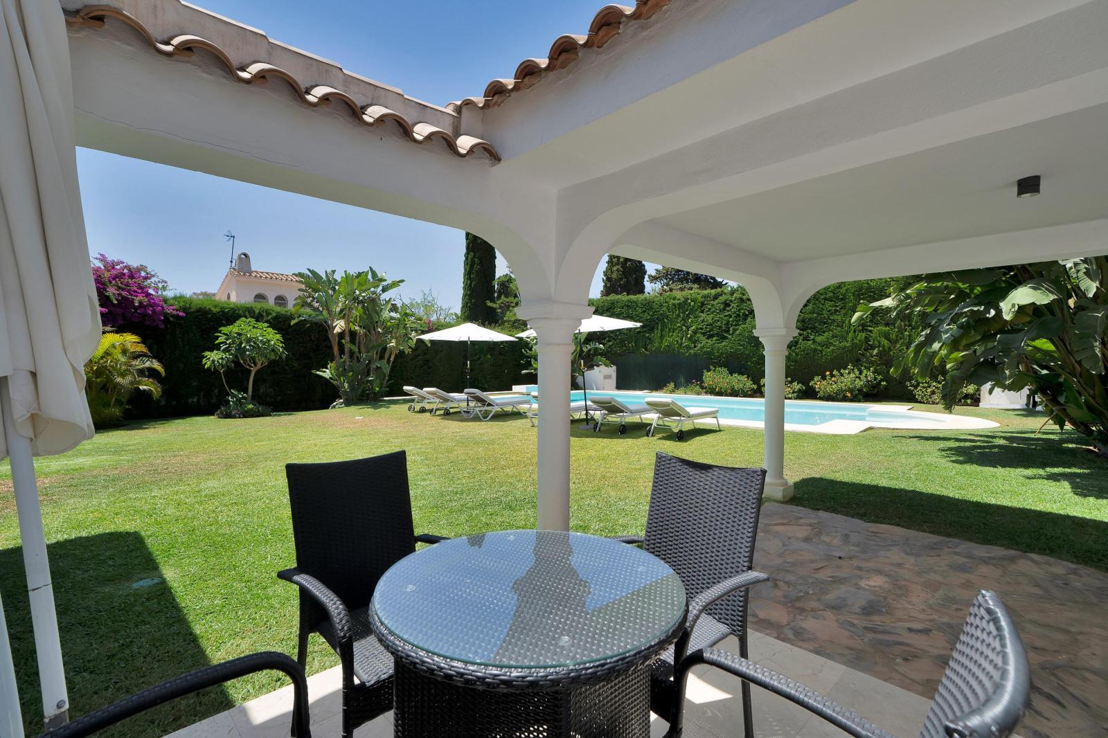 Villa for Rent in Estepona