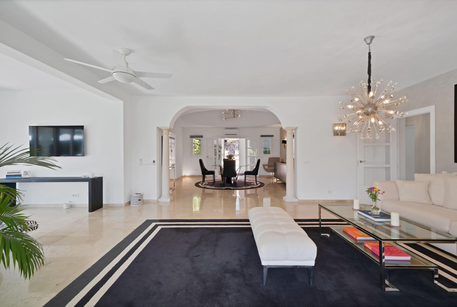 Villa for Rent in Estepona