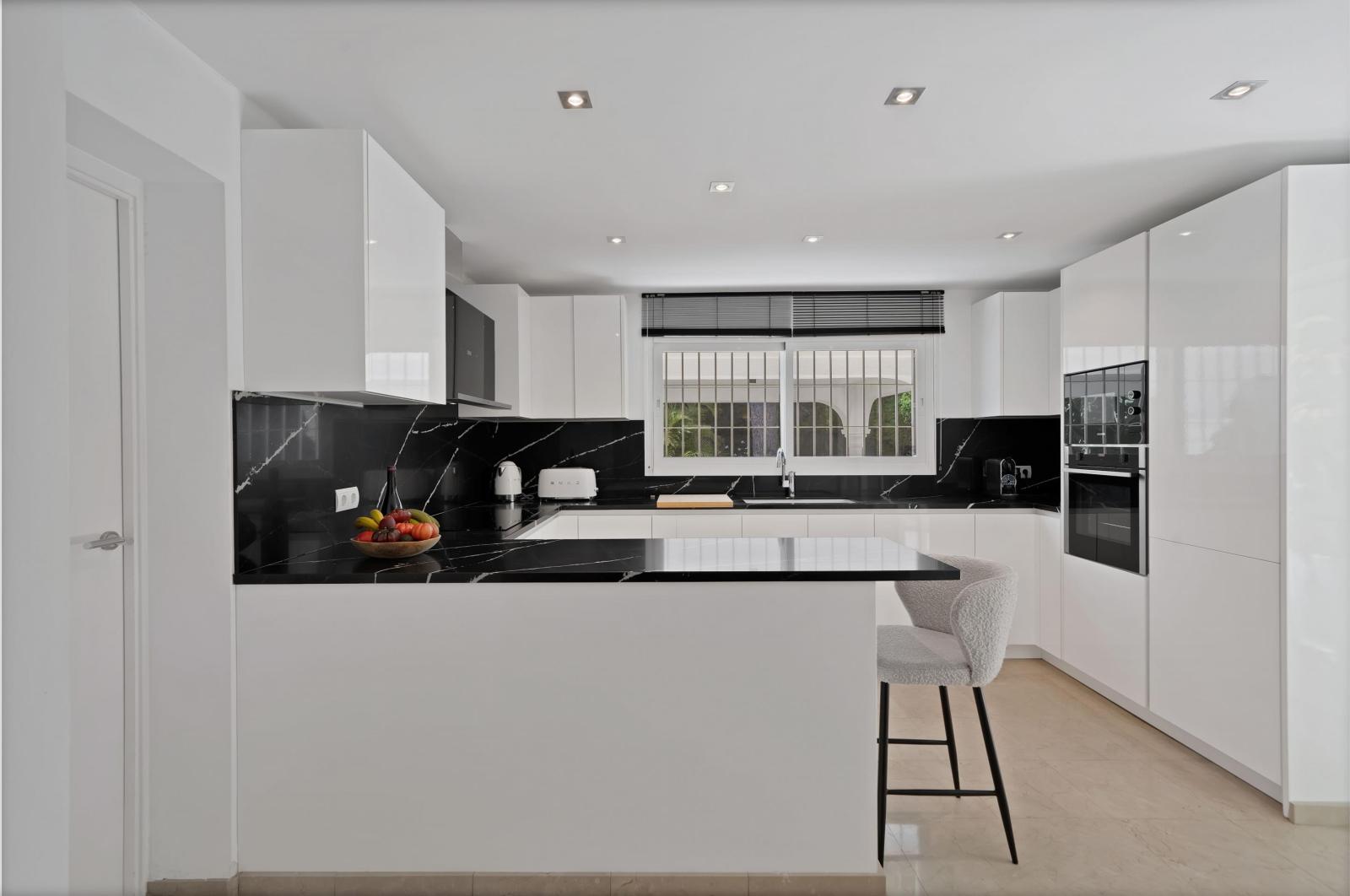 Villa for Rent in Estepona