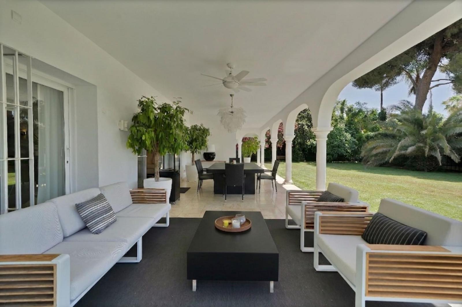 Villa for Rent in Estepona