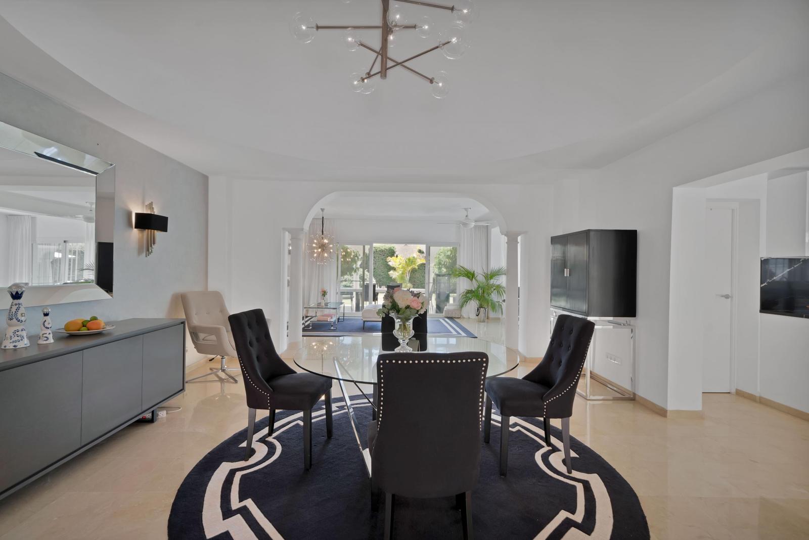 Villa for Rent in Estepona