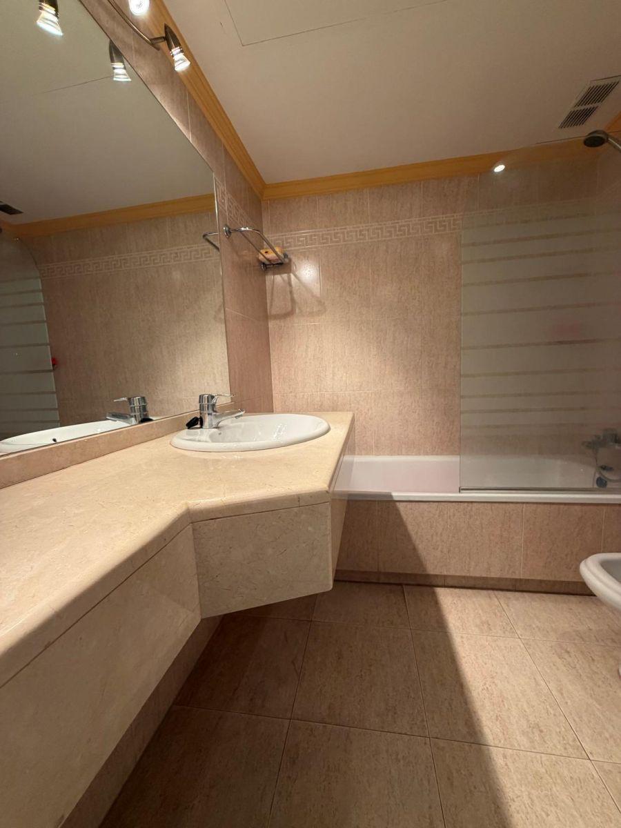 Apartment for Rent in Marbella