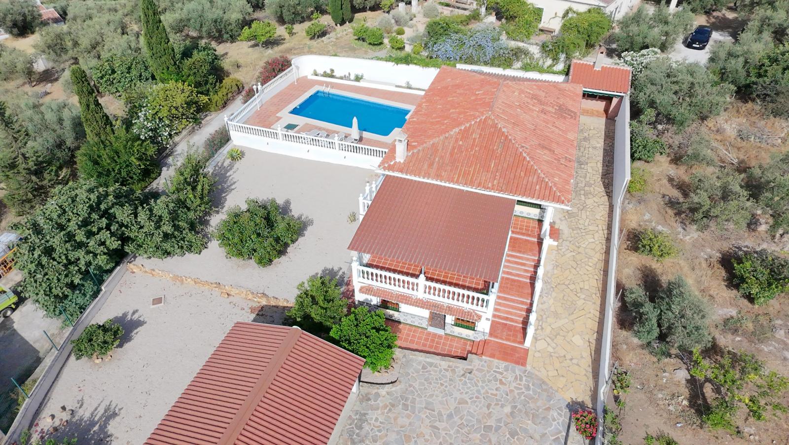 Villa for Sale in Periana