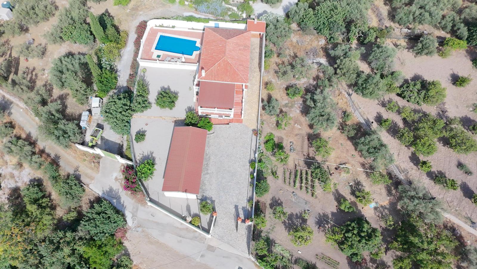 Villa for Sale in Periana
