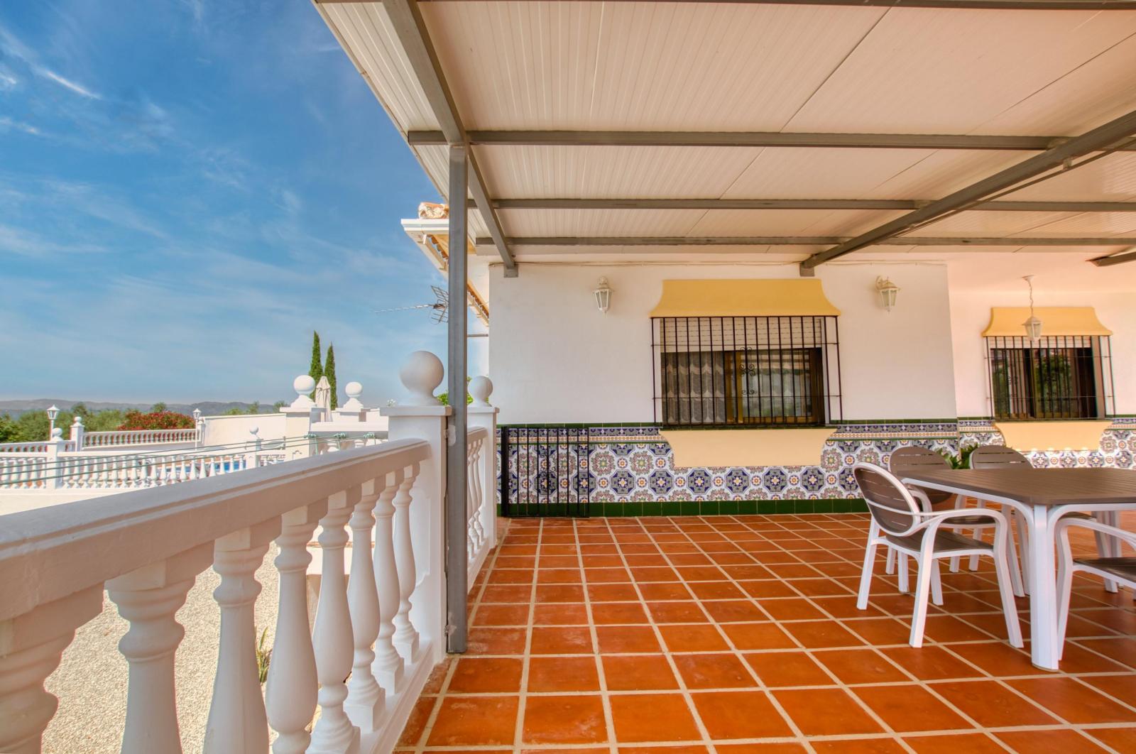 Villa for Sale in Periana