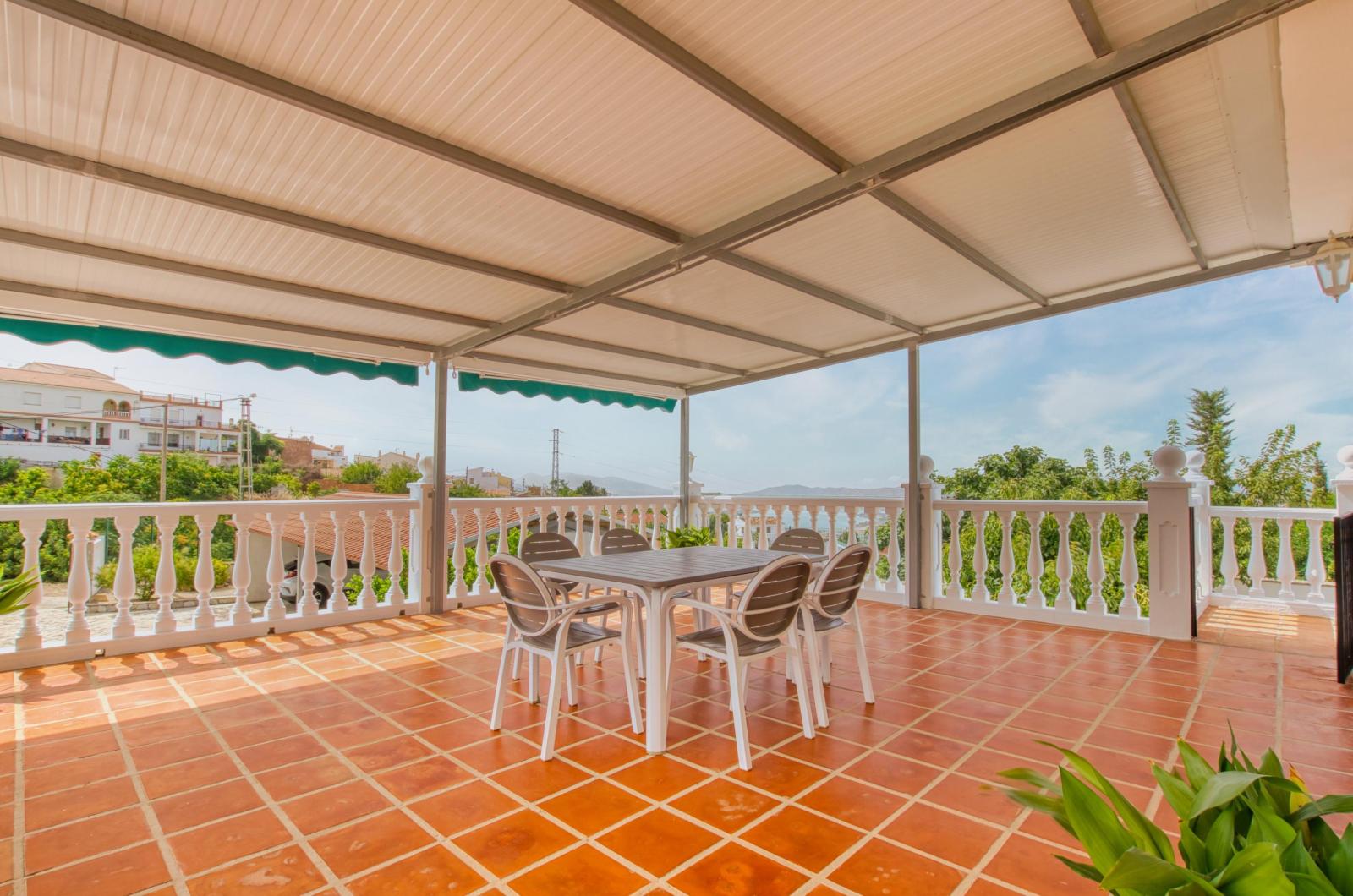 Villa for Sale in Periana