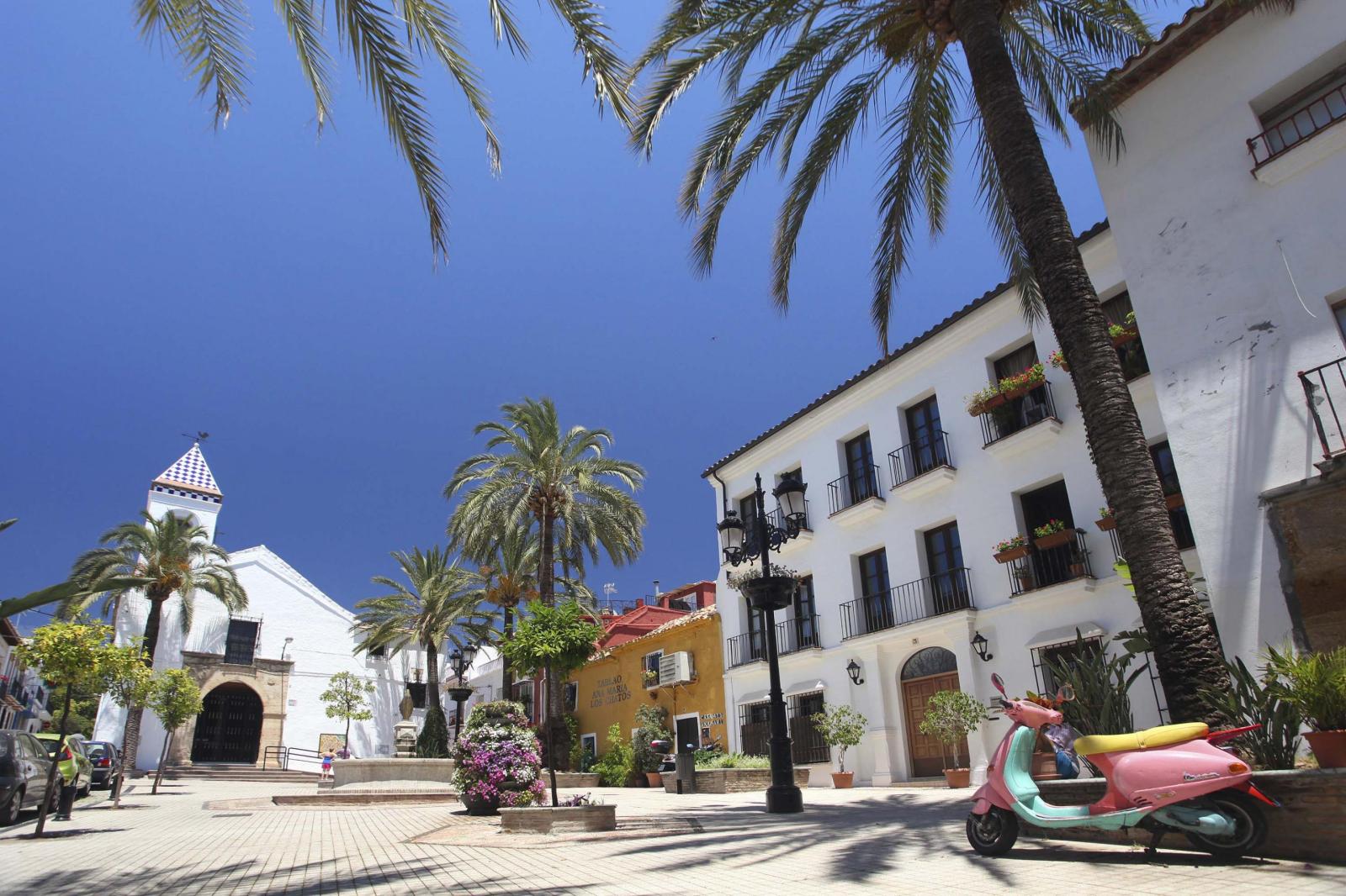 Building for Sale in Marbella