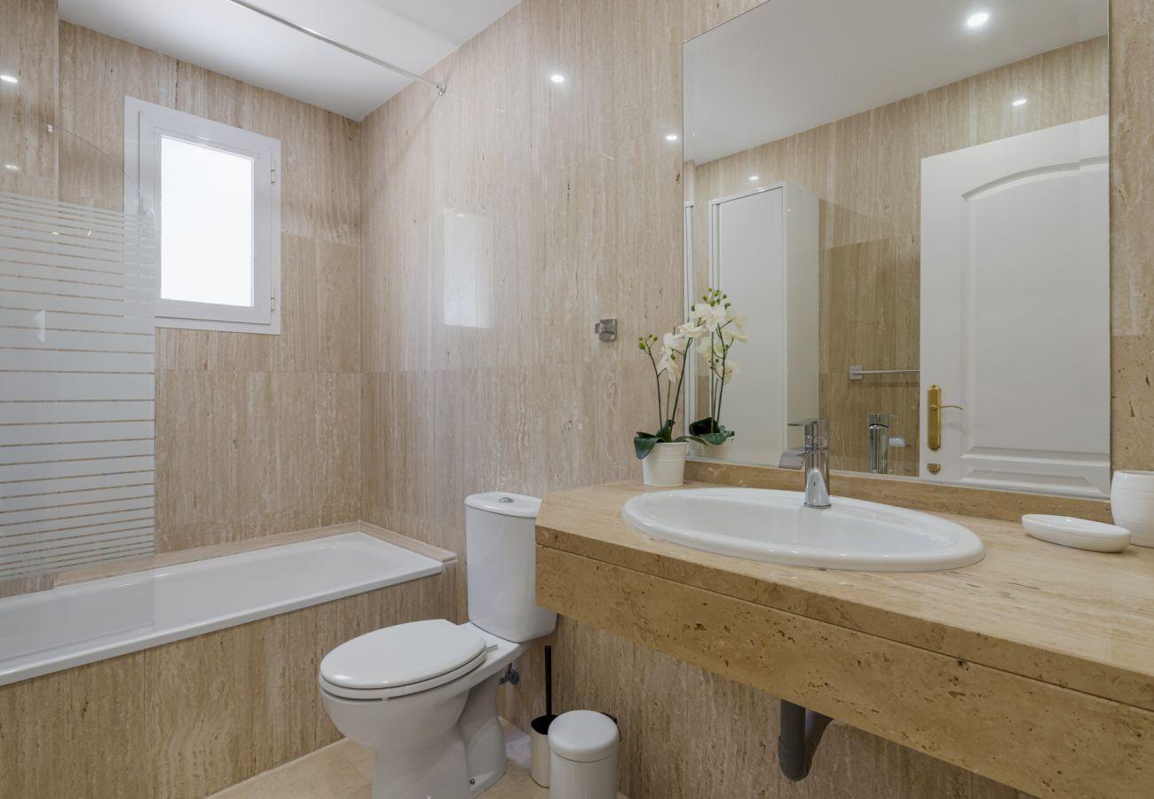 Apartment for Rent in Marbella
