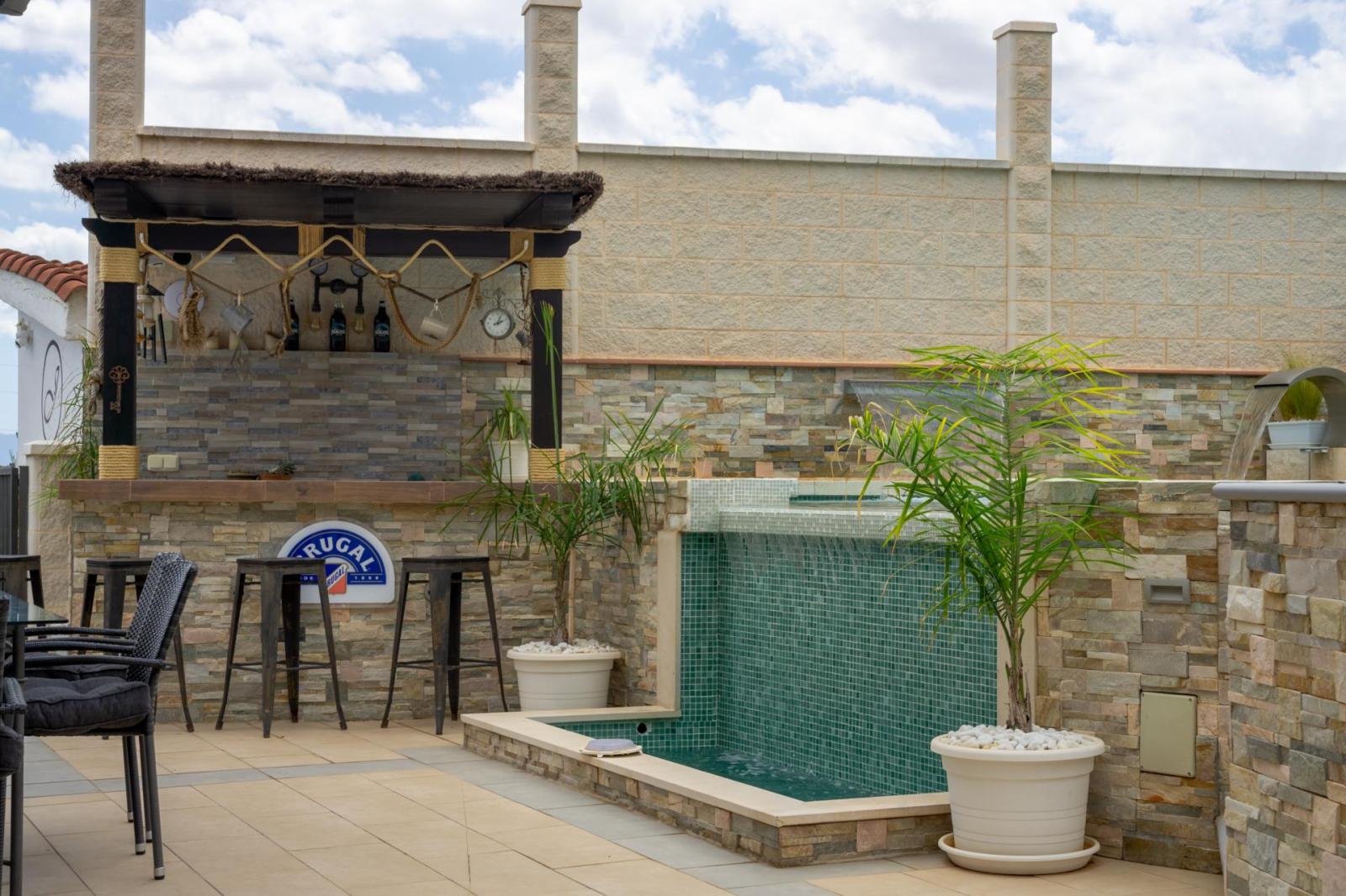 Villa for Sale in Casarabonela