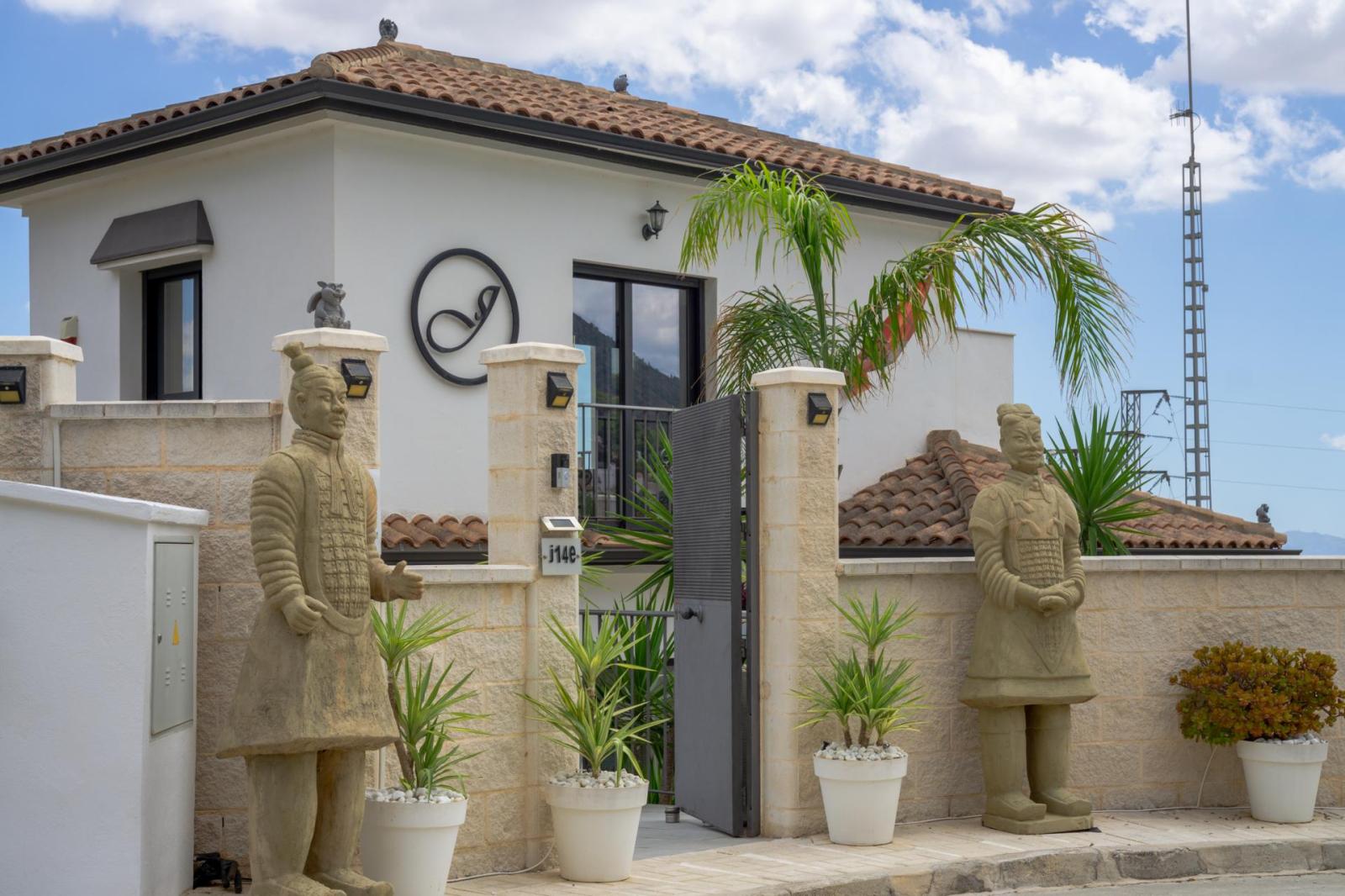 Villa for Sale in Casarabonela