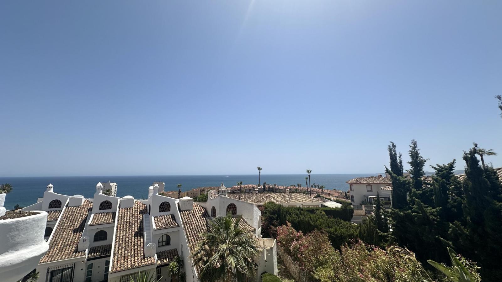 Semi-detached House for Rent in Benalmádena