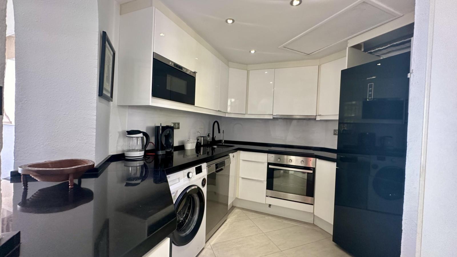 Semi-detached House for Rent in Benalmádena