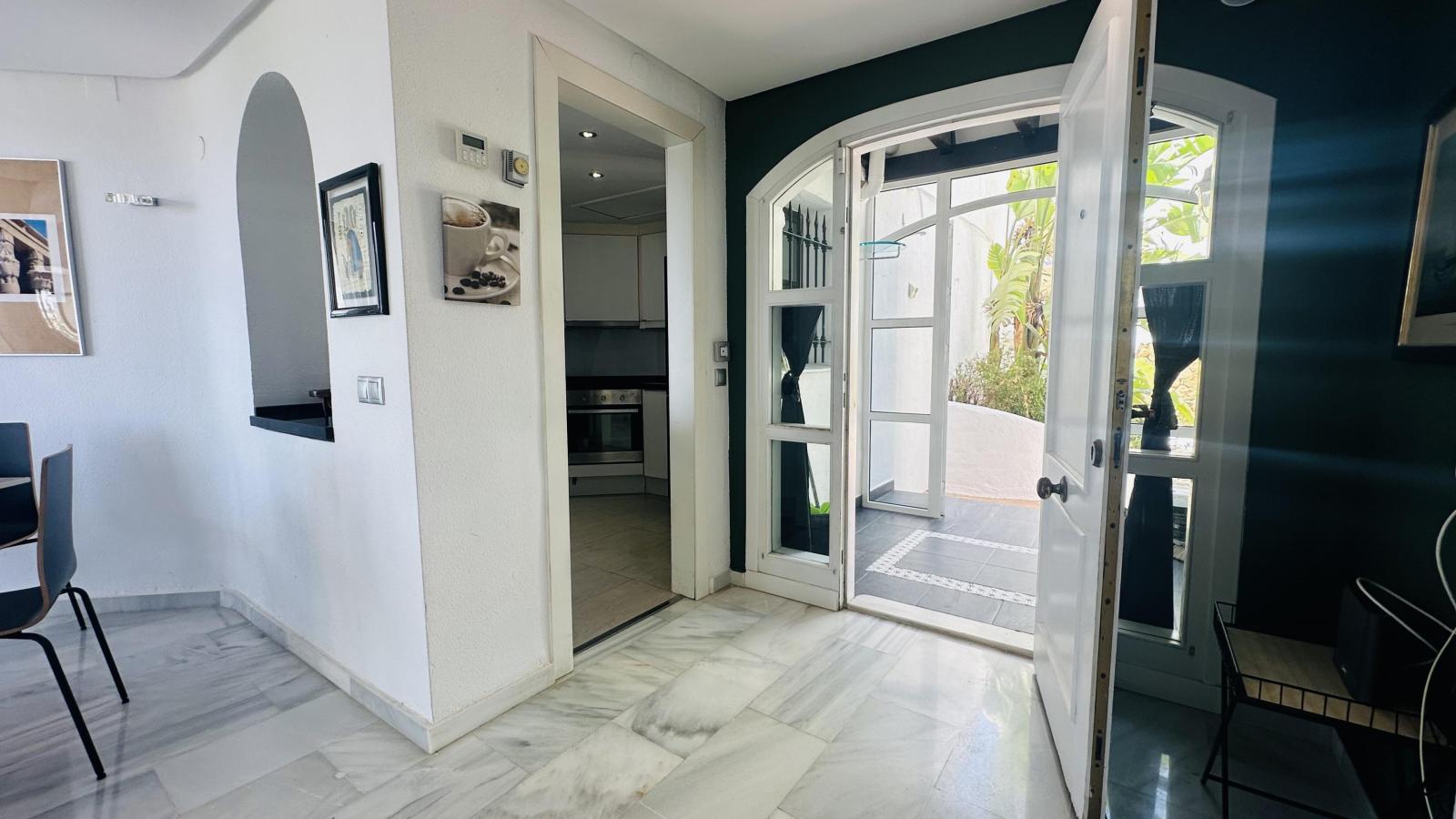 Semi-detached House for Rent in Benalmádena