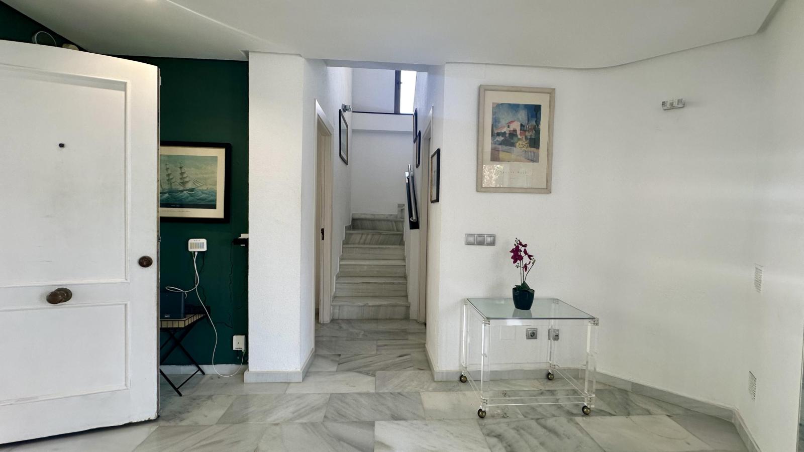 Semi-detached House for Rent in Benalmádena
