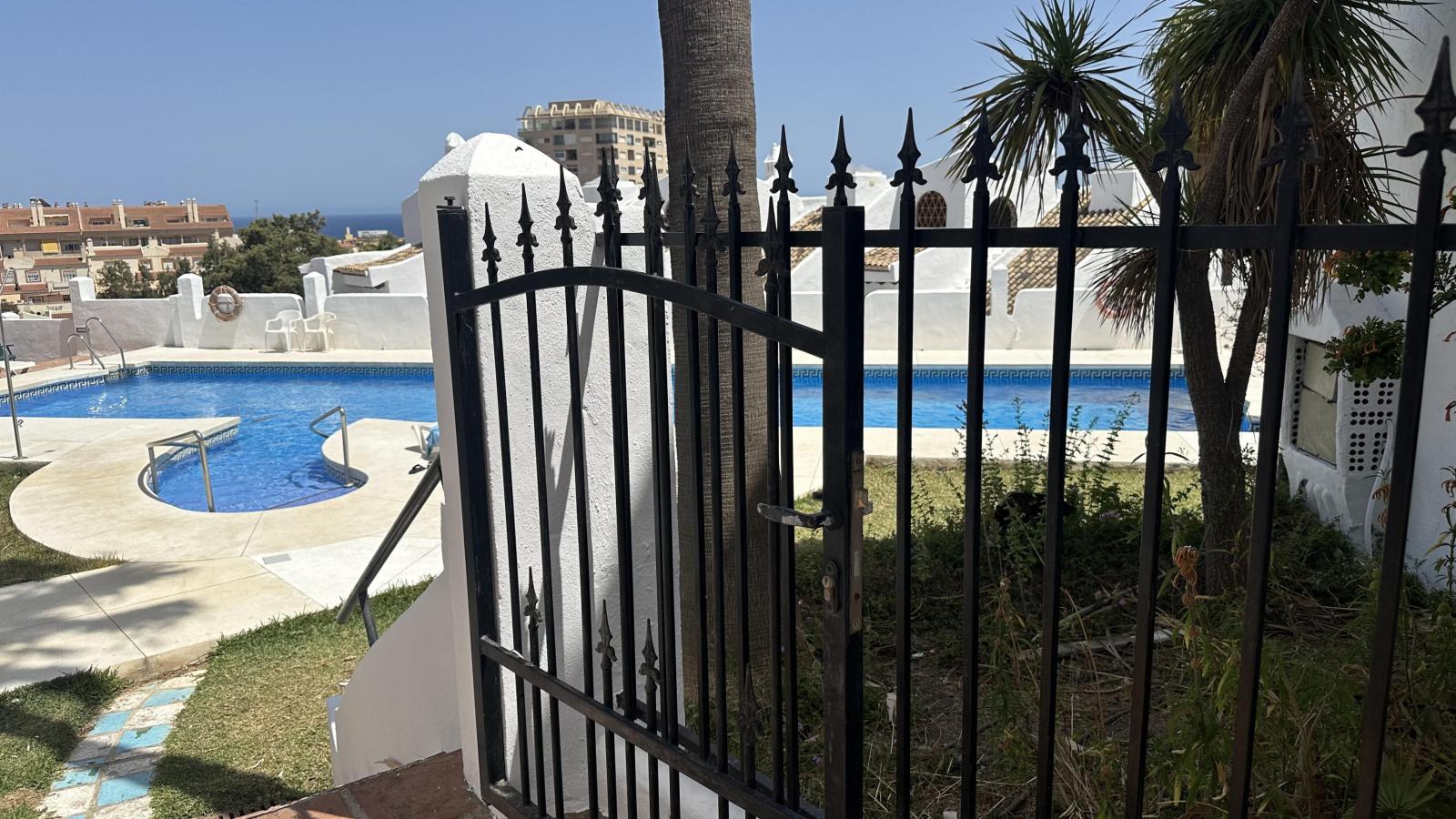 Semi-detached House for Rent in Benalmádena