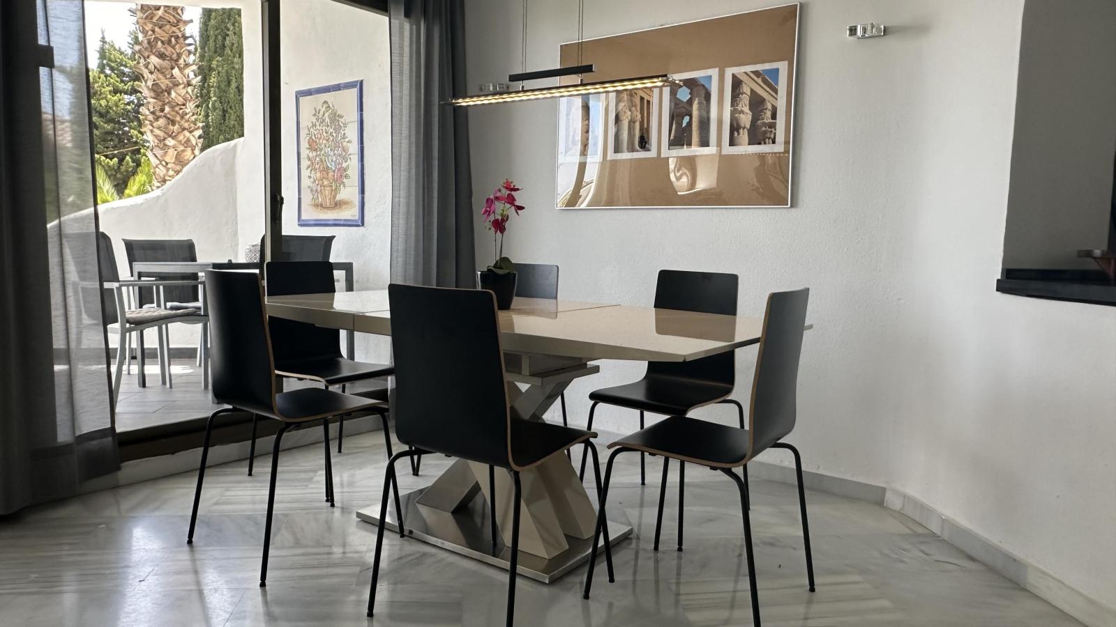 Semi-detached House for Rent in Benalmádena