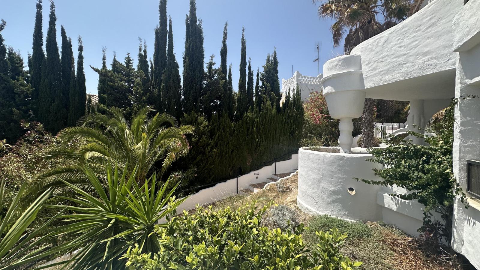 Semi-detached House for Rent in Benalmádena