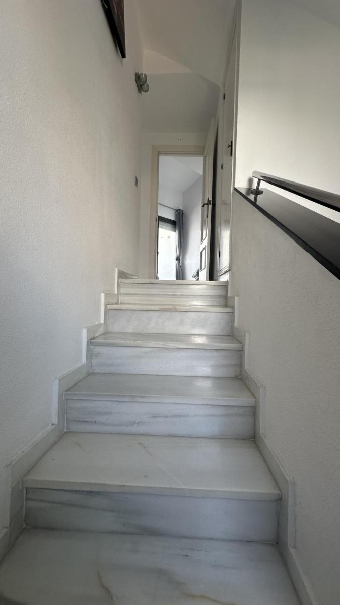 Semi-detached House for Rent in Benalmádena