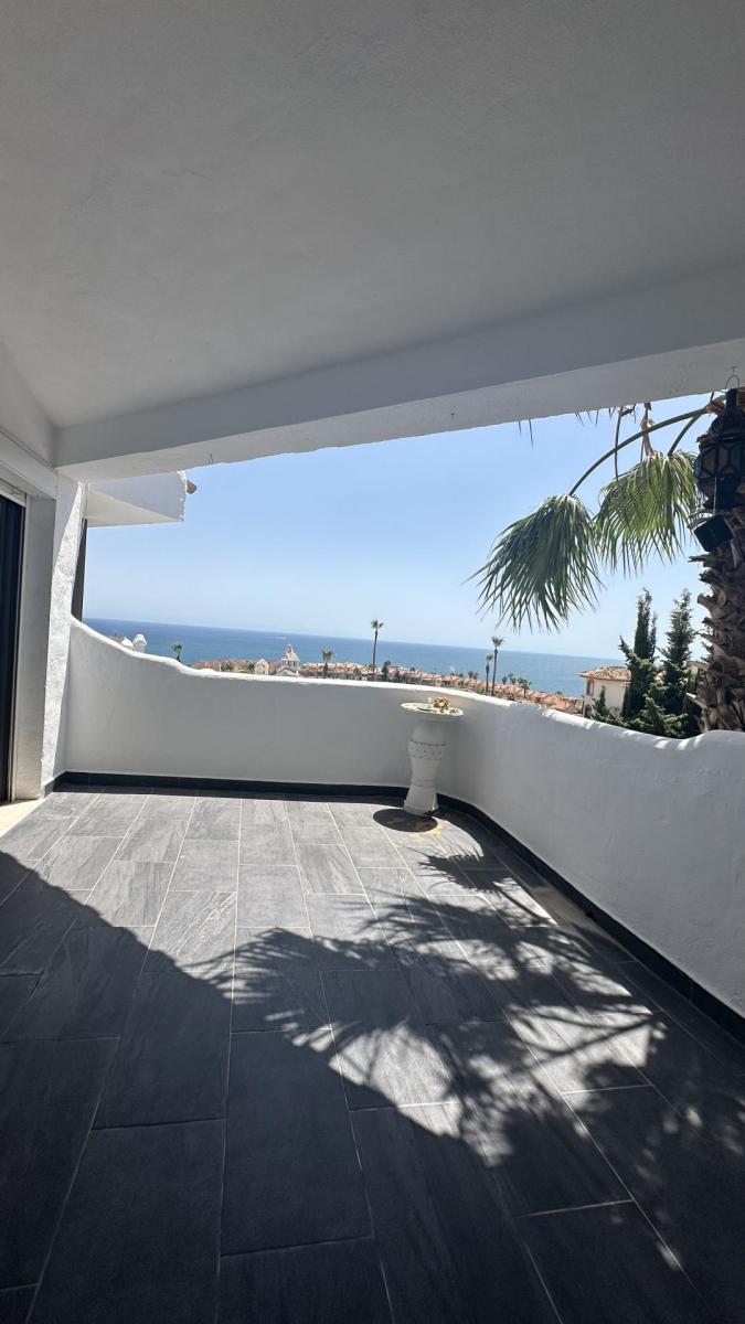 Semi-detached House for Rent in Benalmádena