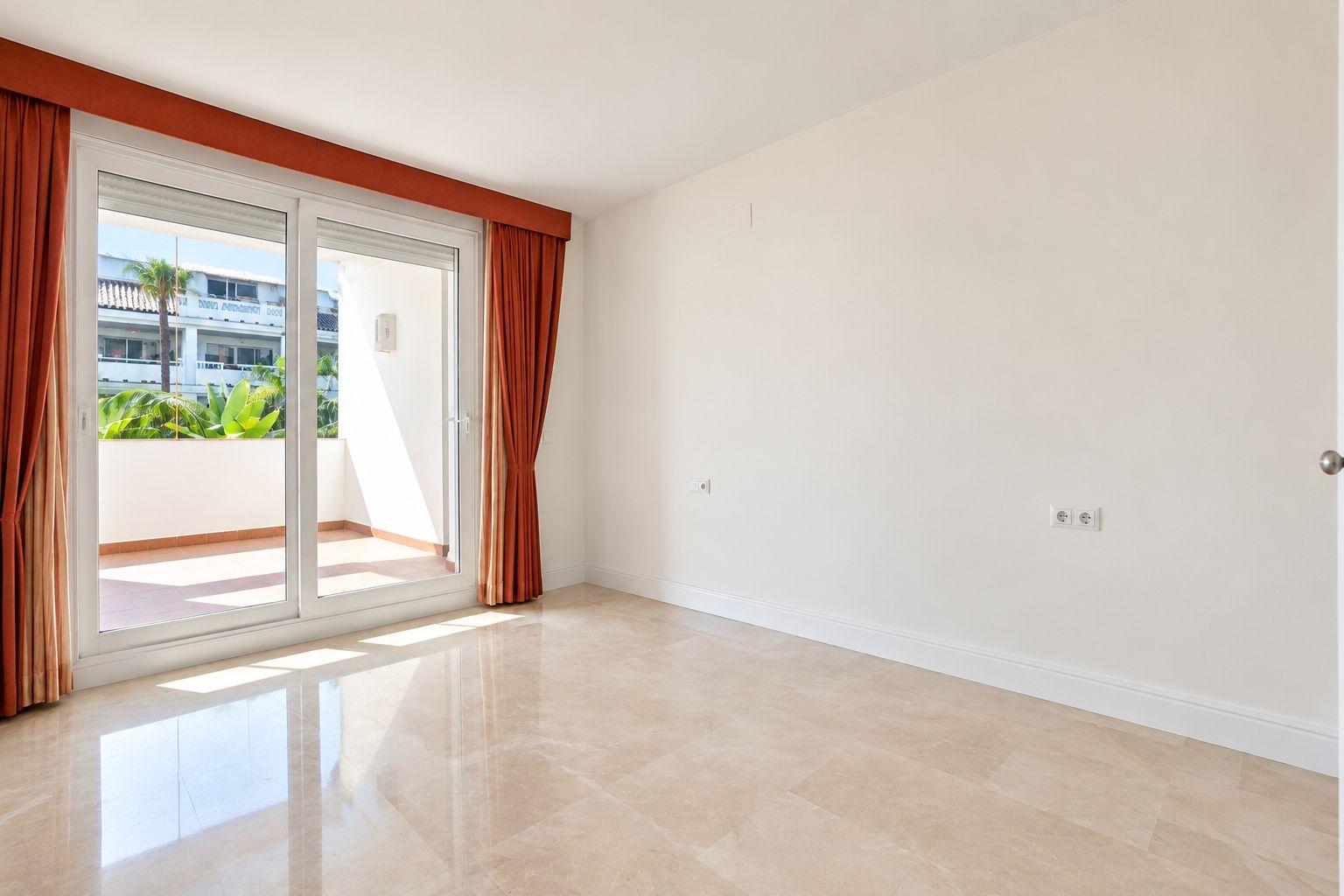 Apartment for Sale in Marbella