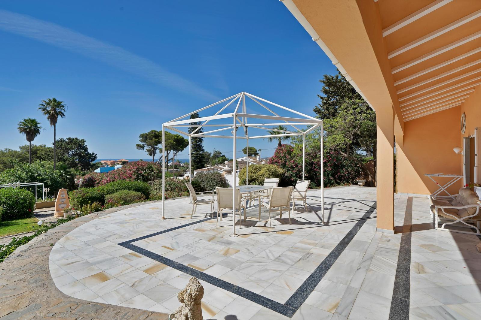 Villa for Sale in Estepona