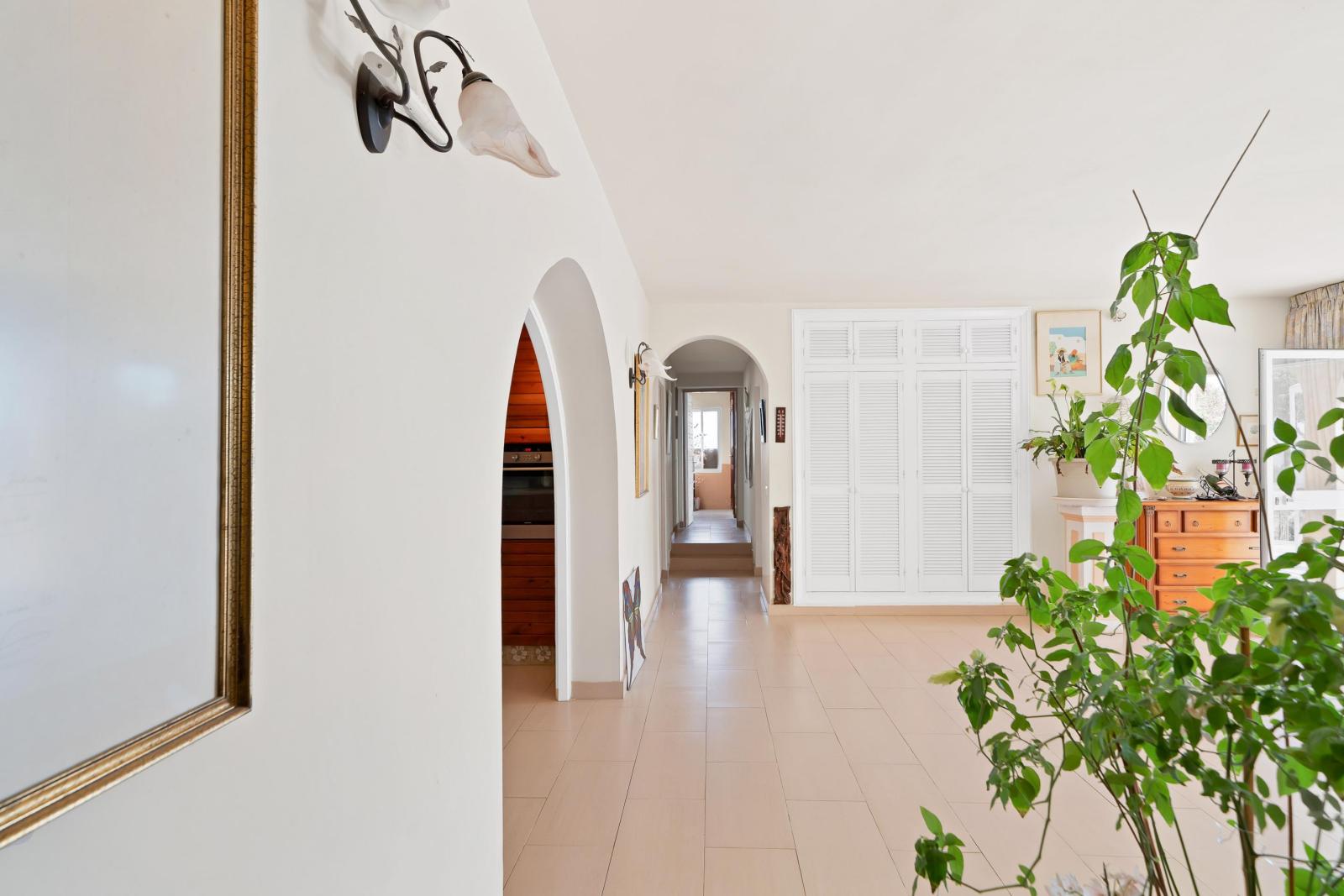 Villa for Sale in Estepona