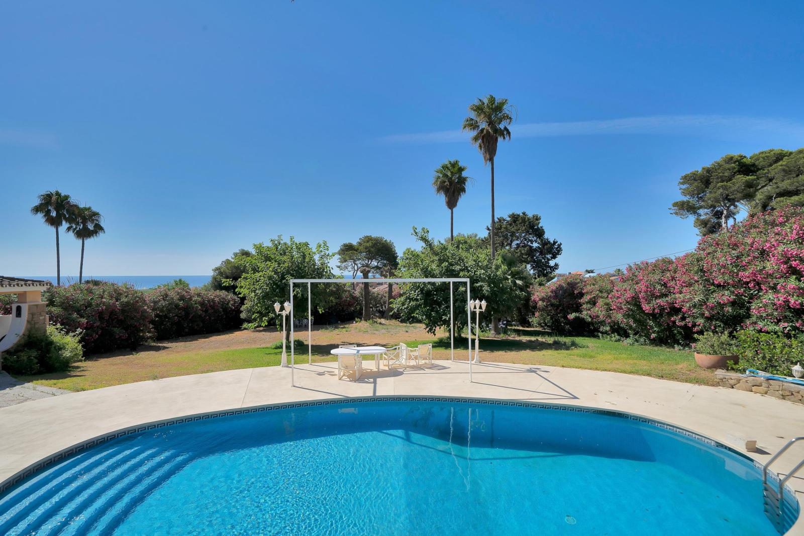 Villa for Sale in Estepona