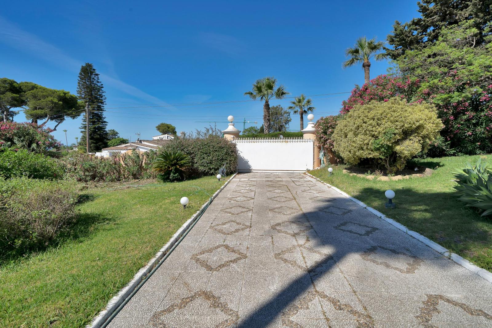Villa en Venta en Estepona