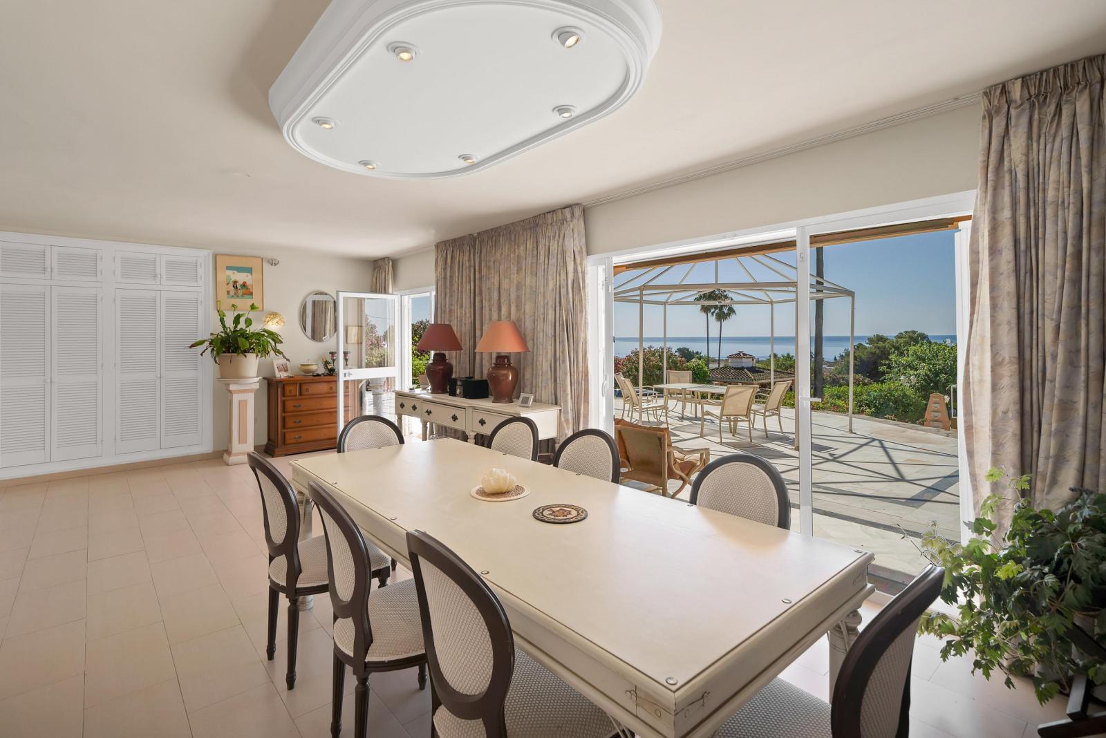 Villa for Sale in Estepona