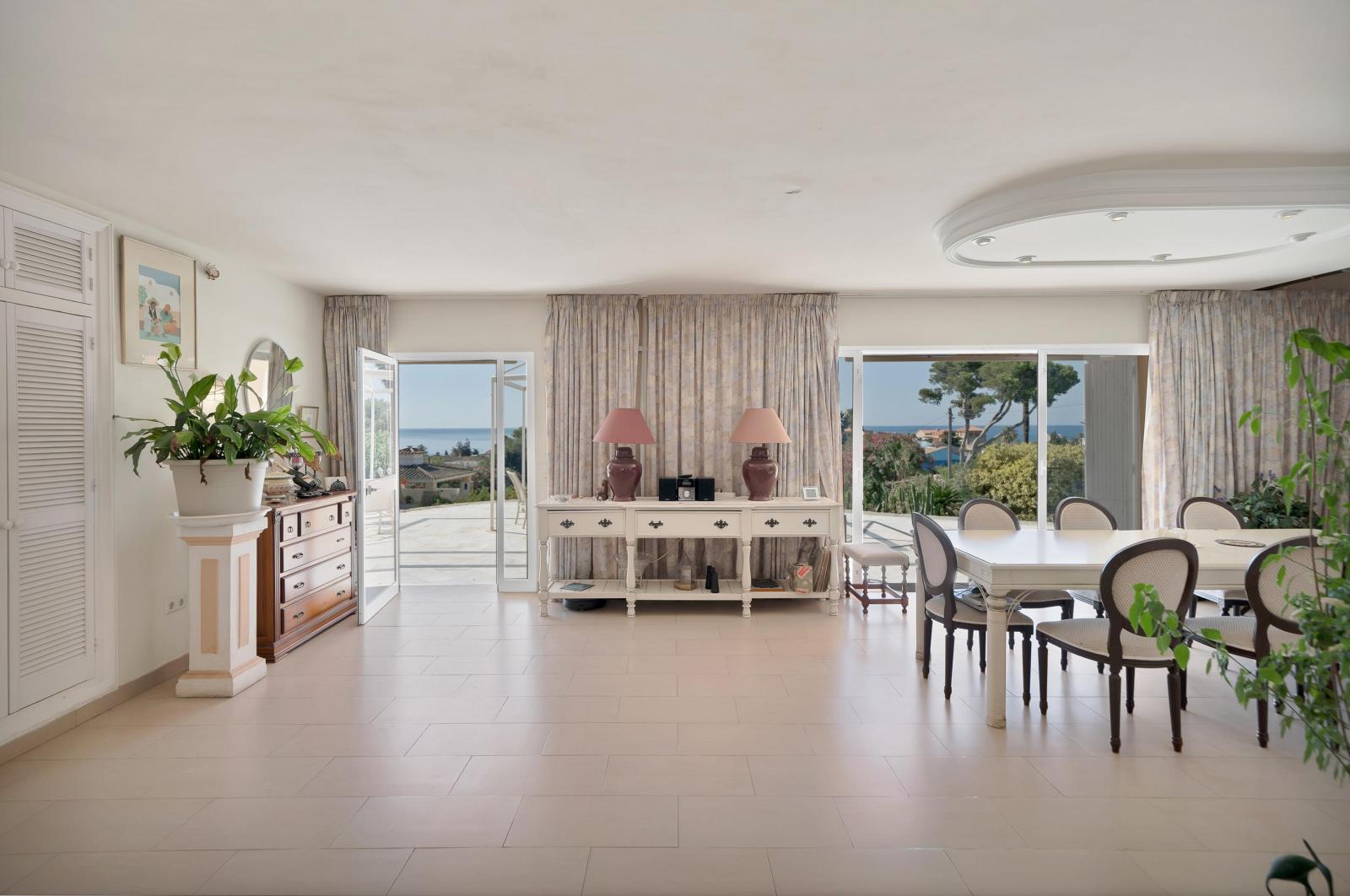 Villa for Sale in Estepona